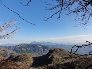 黒岳から見た由布岳鶴見岳